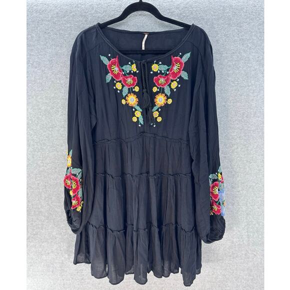 Free People Women's sz XS Oversized Spell On You Embroidered Dress Tunic BOHO - Picture 1 of 12